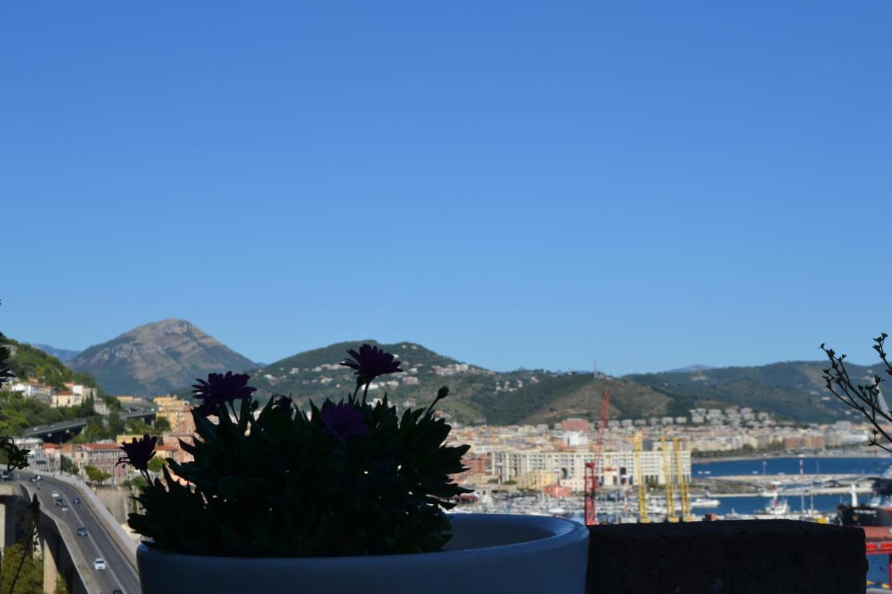 B&B Charming House Salerno Exterior foto